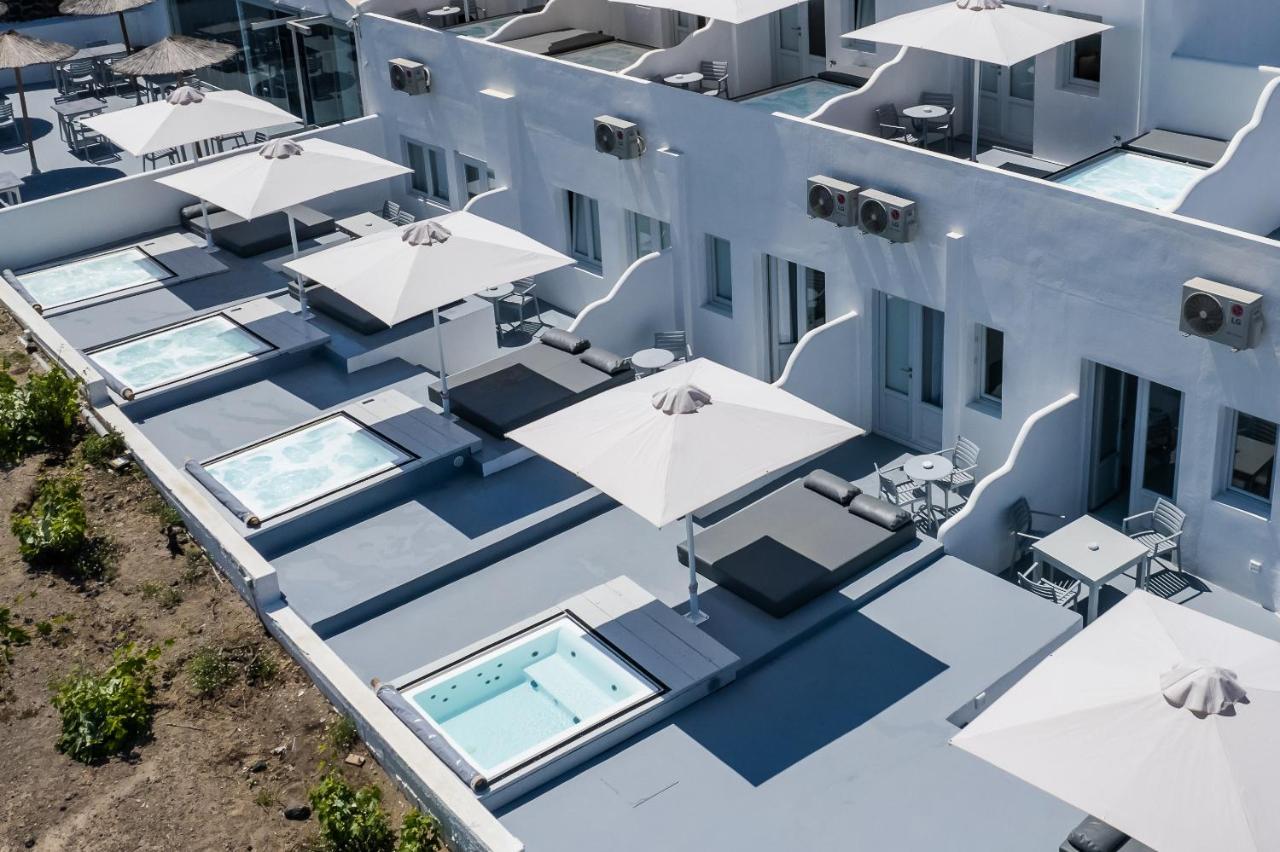 Serenita Luxury Suites Akrotírion Екстериор снимка
