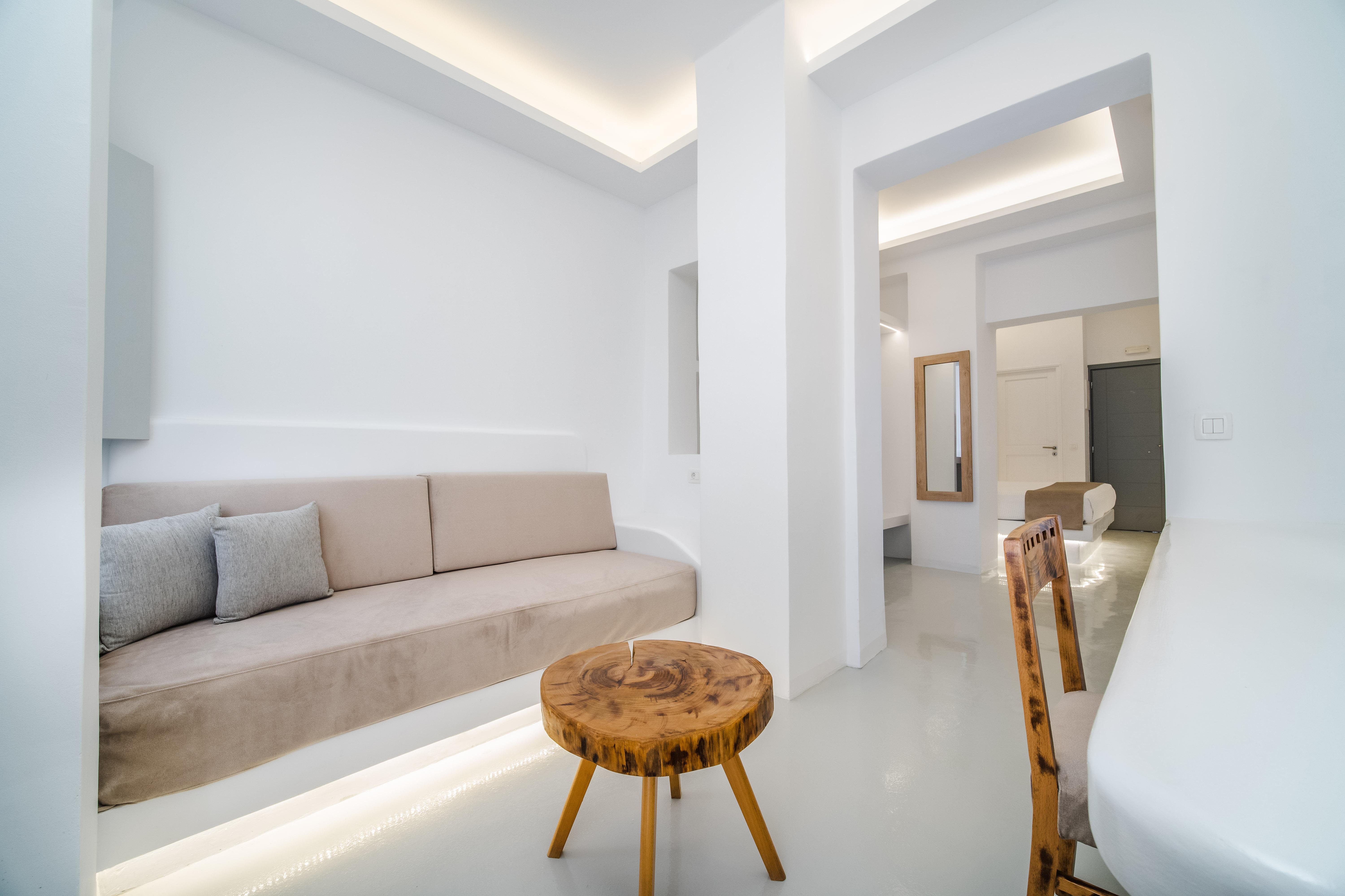 Serenita Luxury Suites Akrotírion Екстериор снимка