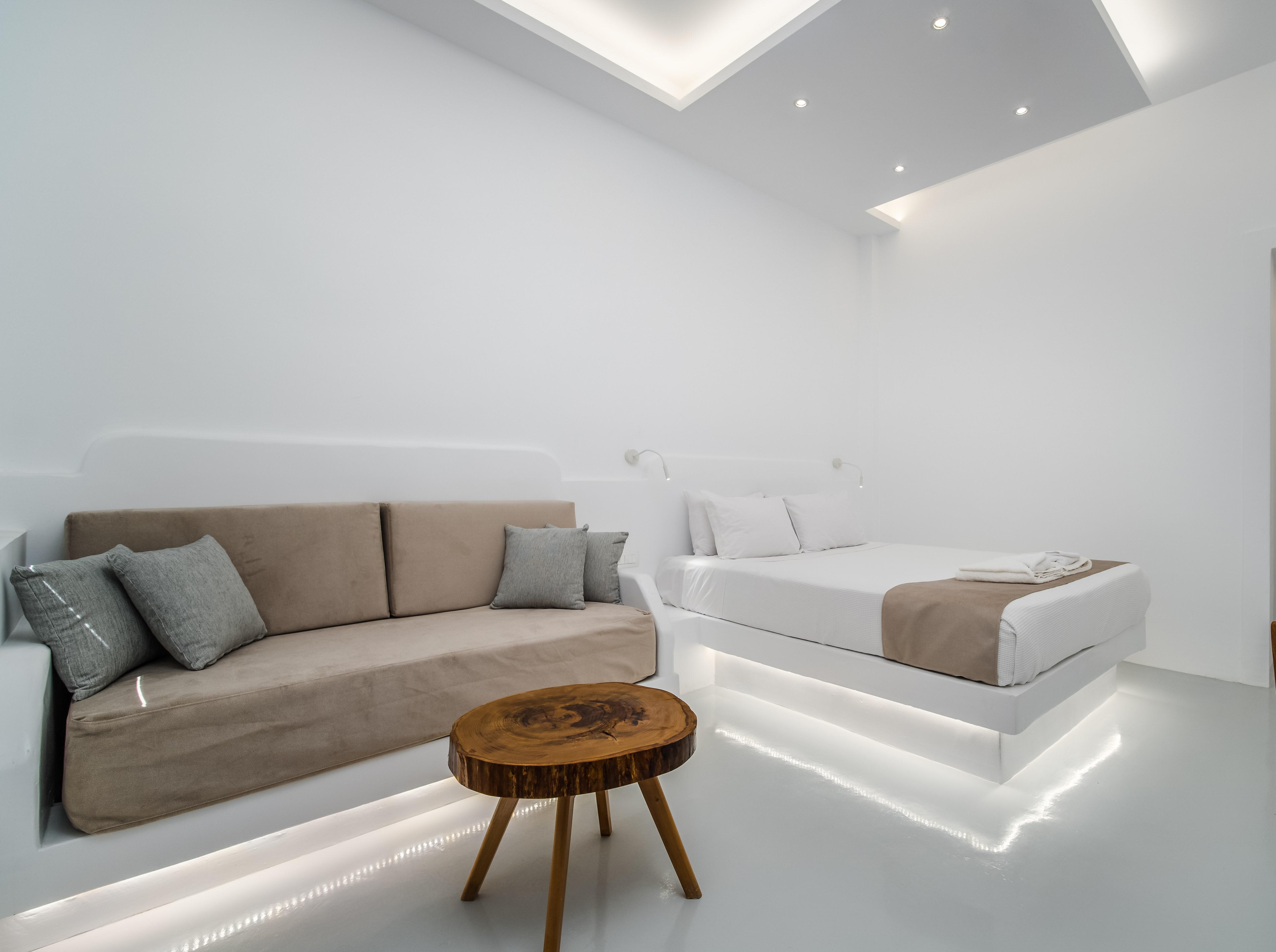 Serenita Luxury Suites Akrotírion Екстериор снимка
